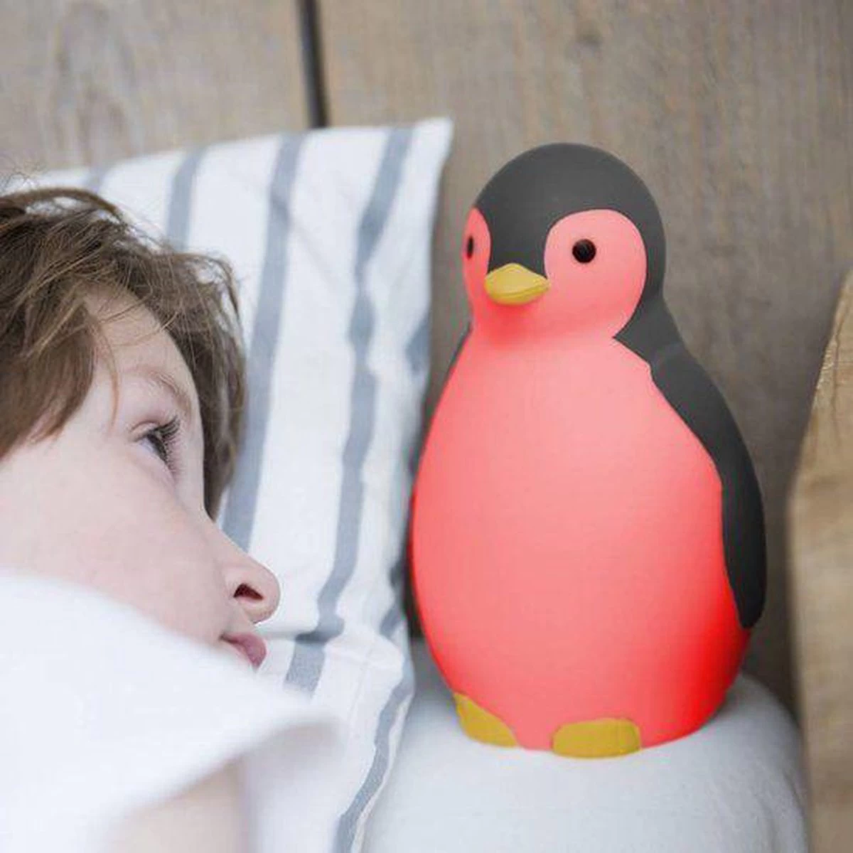 Zazu Pam Slaaptrainer - Pinguin - Met Bluetooth Speaker En Nachtlamp Functie - Roze - Afbeelding 15