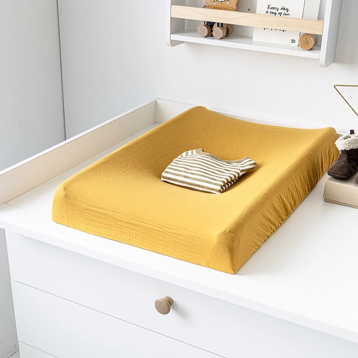 Petite Amélie Aankleedkussenhoes - Baby - 70x50 Cm - Donker Roze - 100% Katoen - Wasbaar - Afbeelding 2