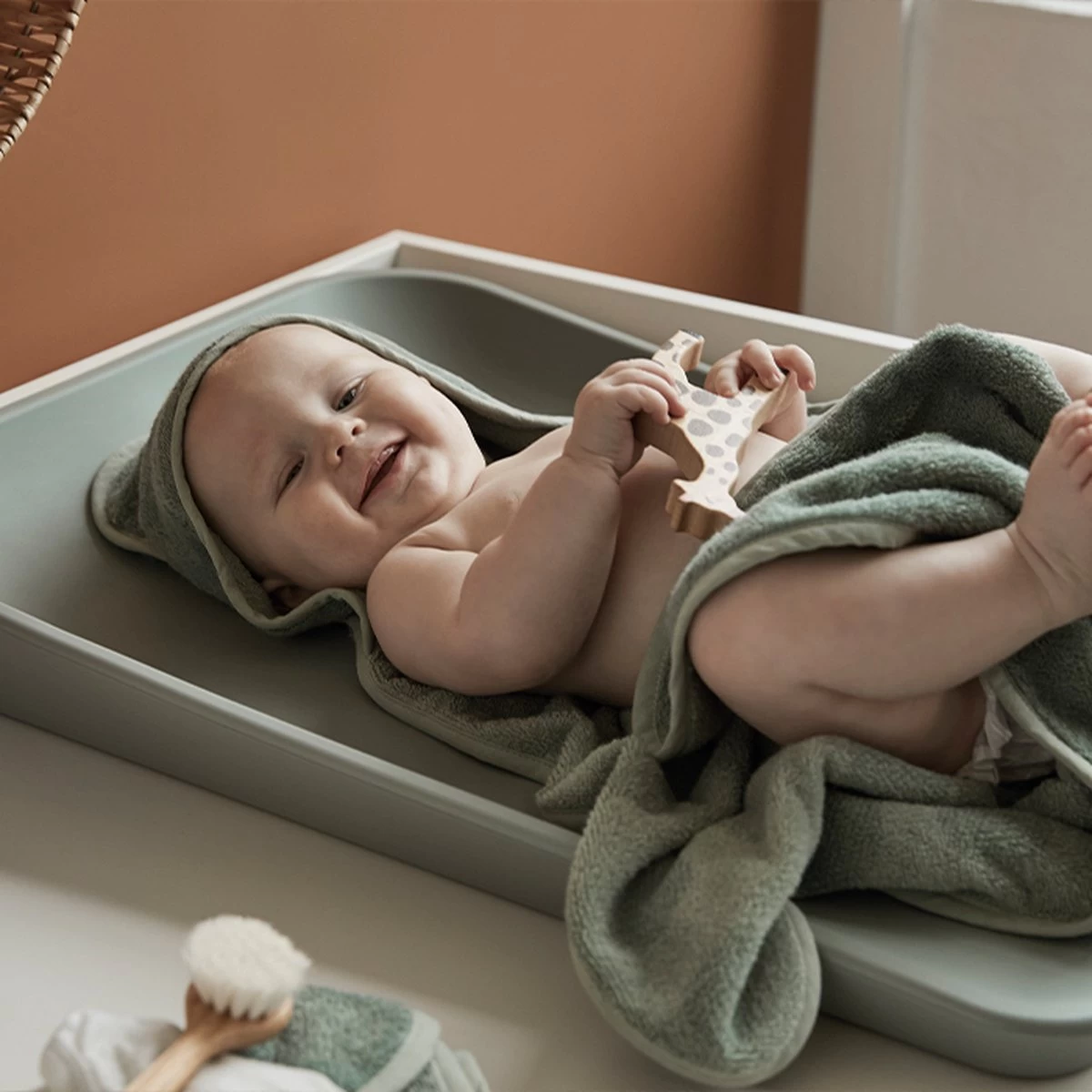 Leander Matty Verschoonkussen / Aankleedkussen - Sage Green - Afbeelding 10