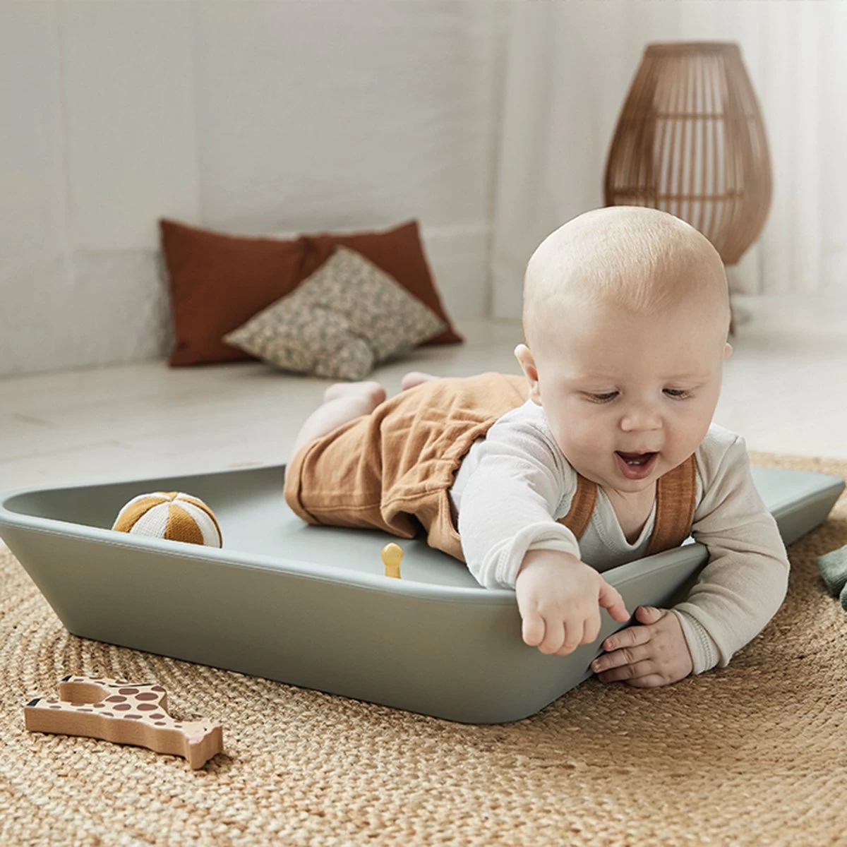 Leander Matty Verschoonkussen / Aankleedkussen - Sage Green - Afbeelding 11