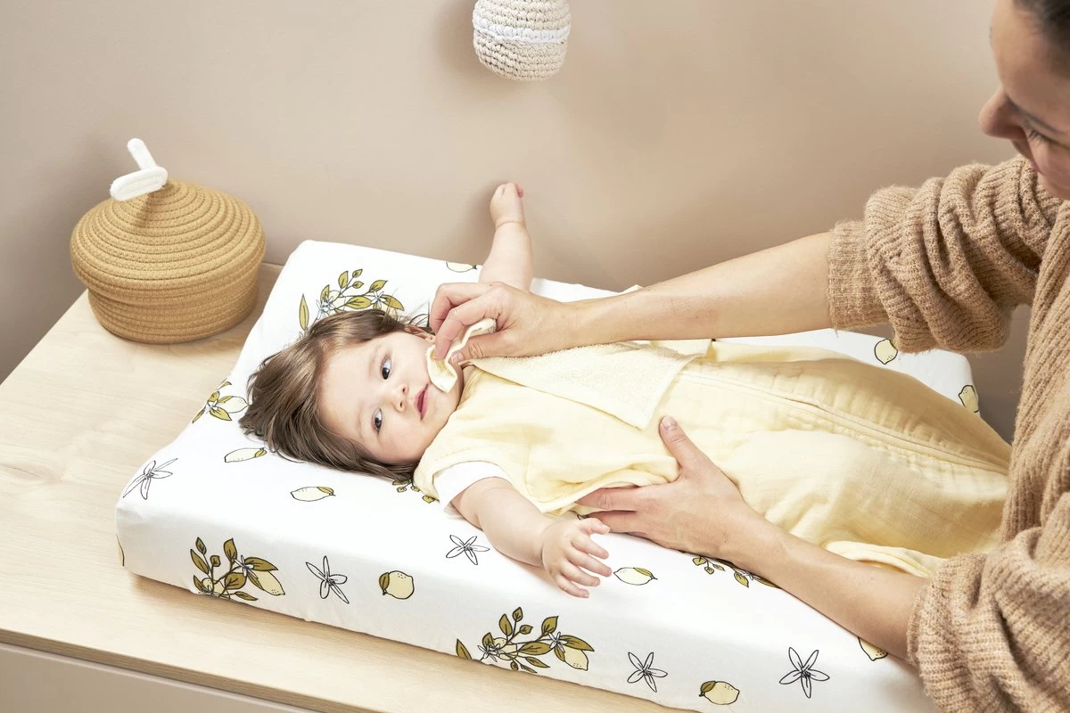 Meyco Hydrofiele Baby Slaapzak Uni - 110cm - Soft Yellow - Afbeelding 4