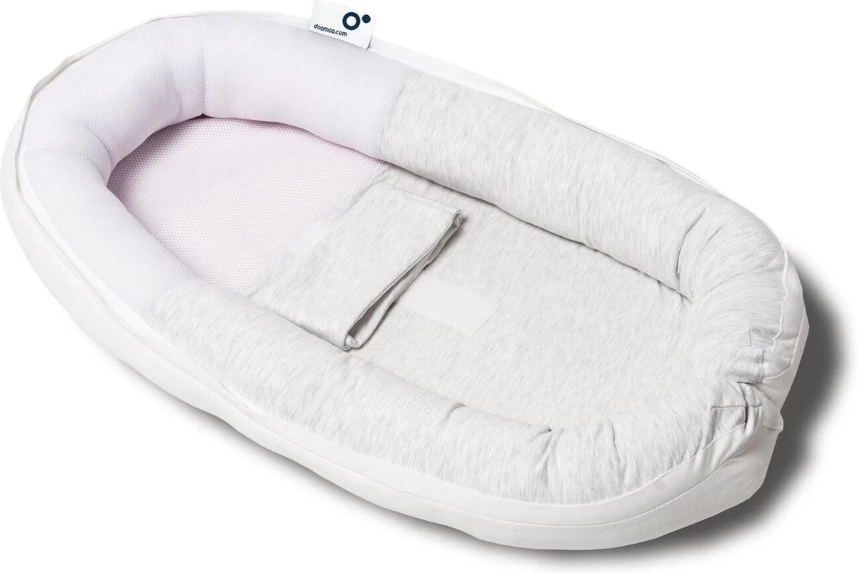 Doomoo Cocoon - Babynestje - Organisch Katoen - 74 X 46 Cm - Chine White