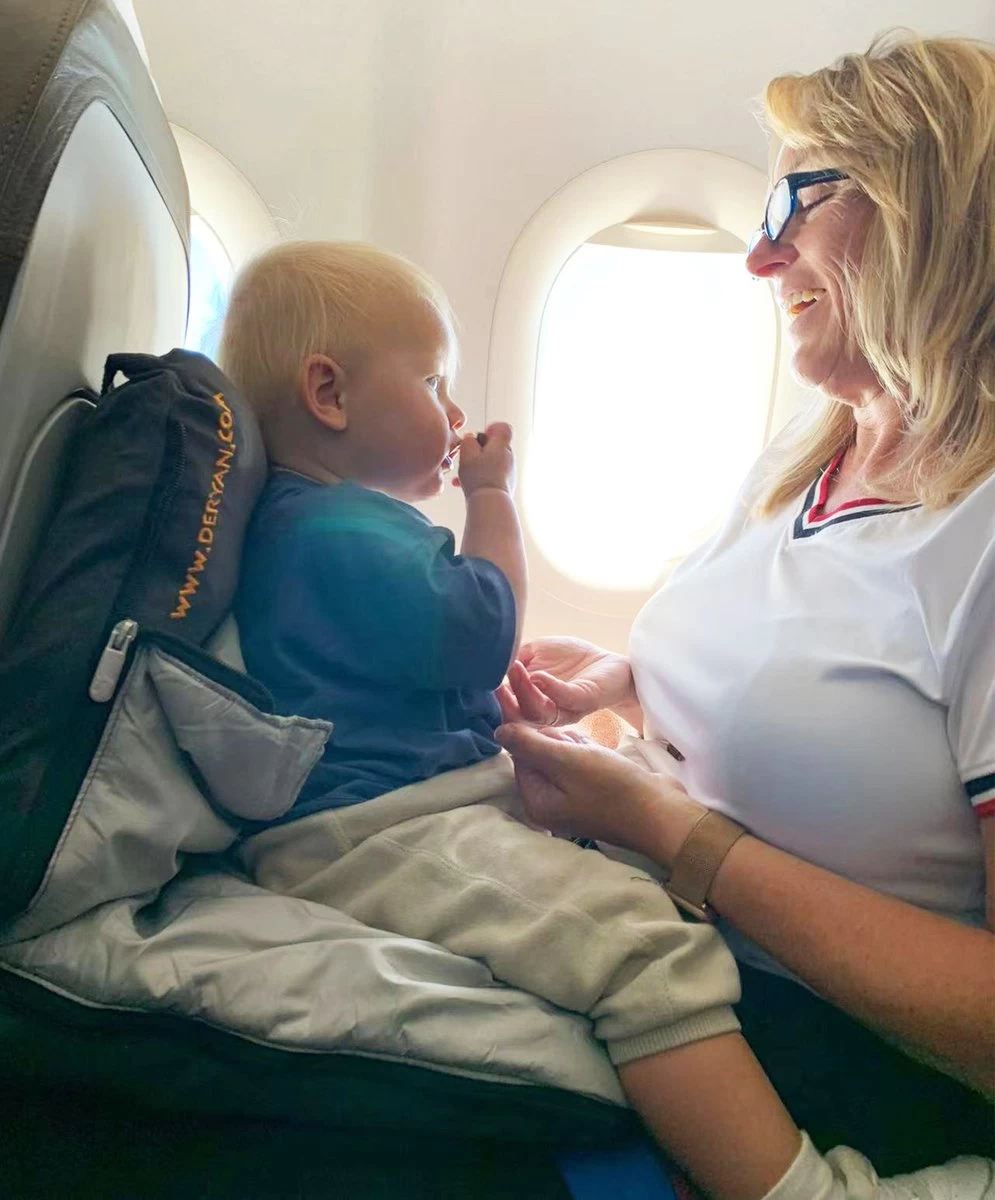 Deryan AirTraveller Vliegtuigbedje - Reiskussen Met Matras - Compact Opgevouwen - Afbeelding 14